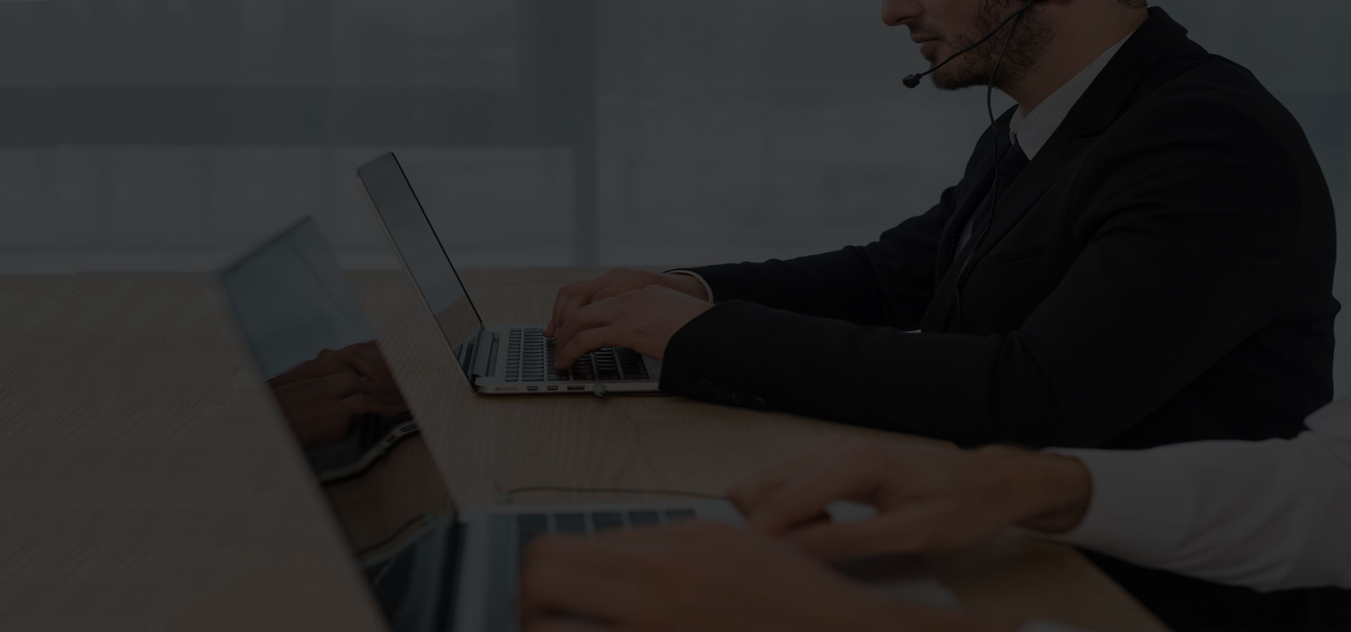 Same Day Delivery - Urgent packages delivered within hours